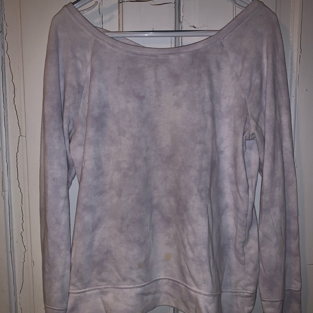 Tie dye sweatshirt with thumb holes